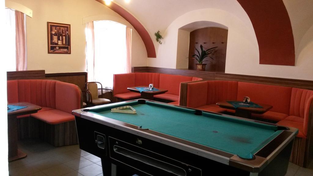 Hotel Club Vranovská Ves Esterno foto