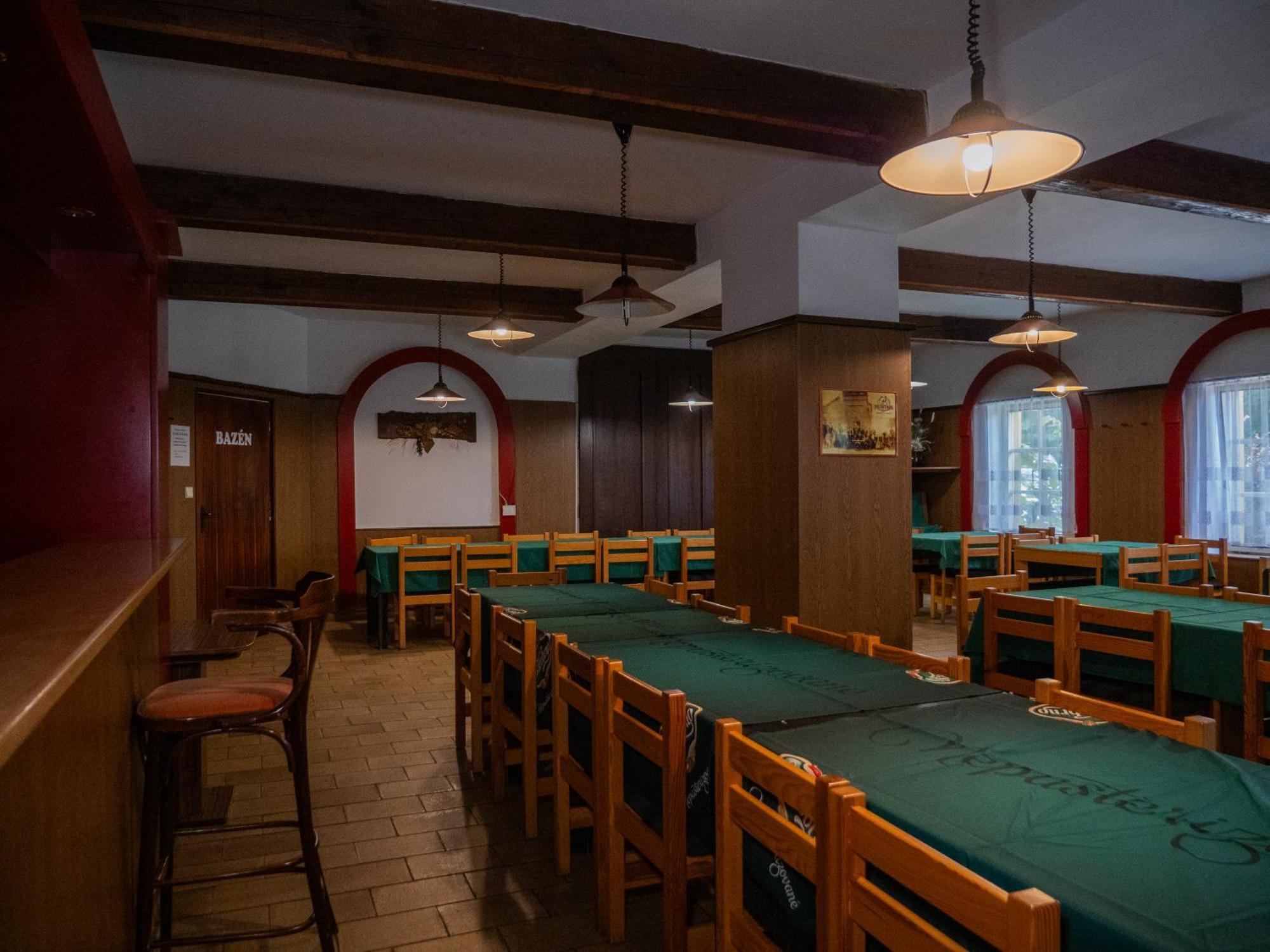 Hotel Club Vranovská Ves Esterno foto