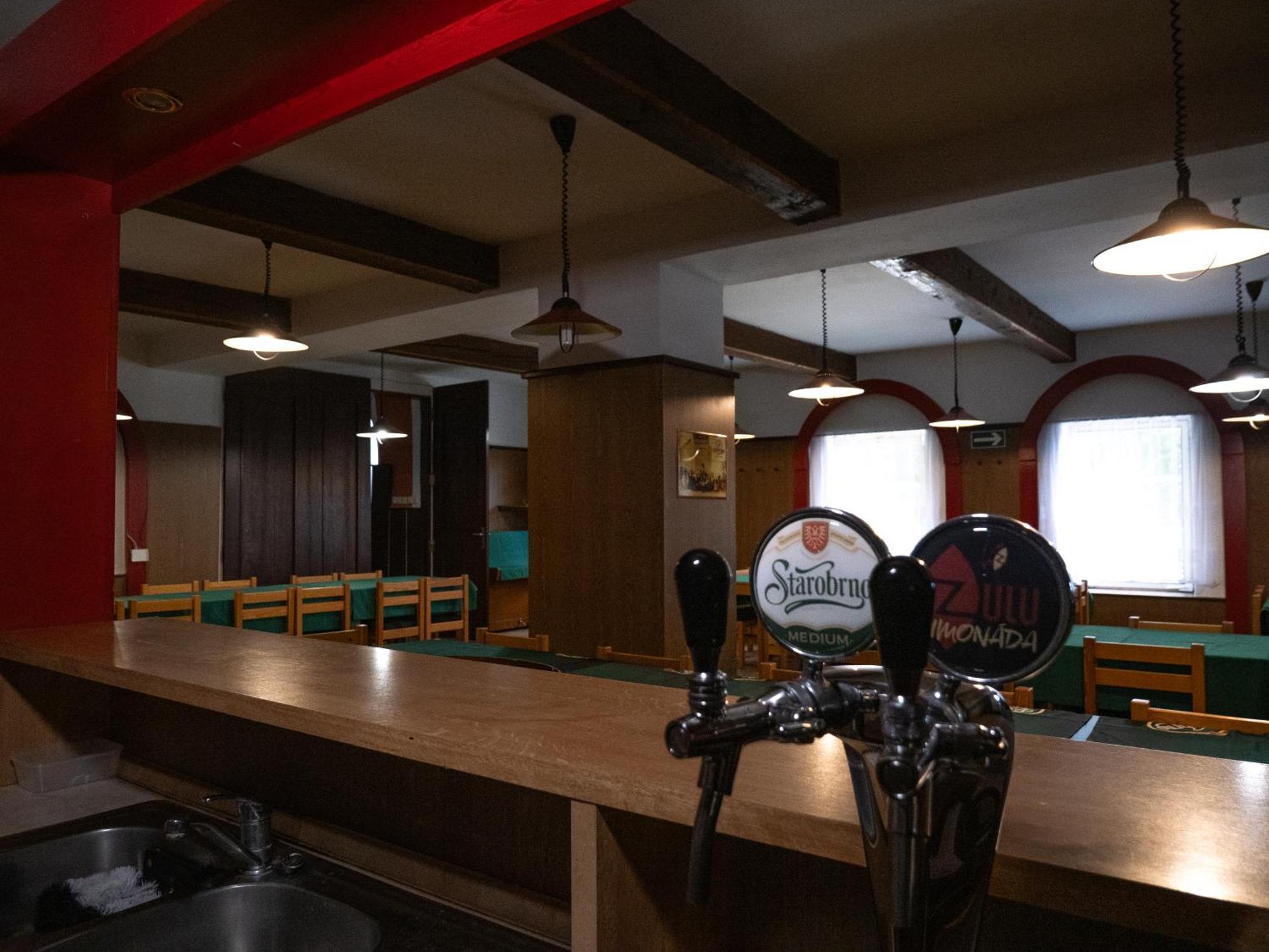 Hotel Club Vranovská Ves Esterno foto
