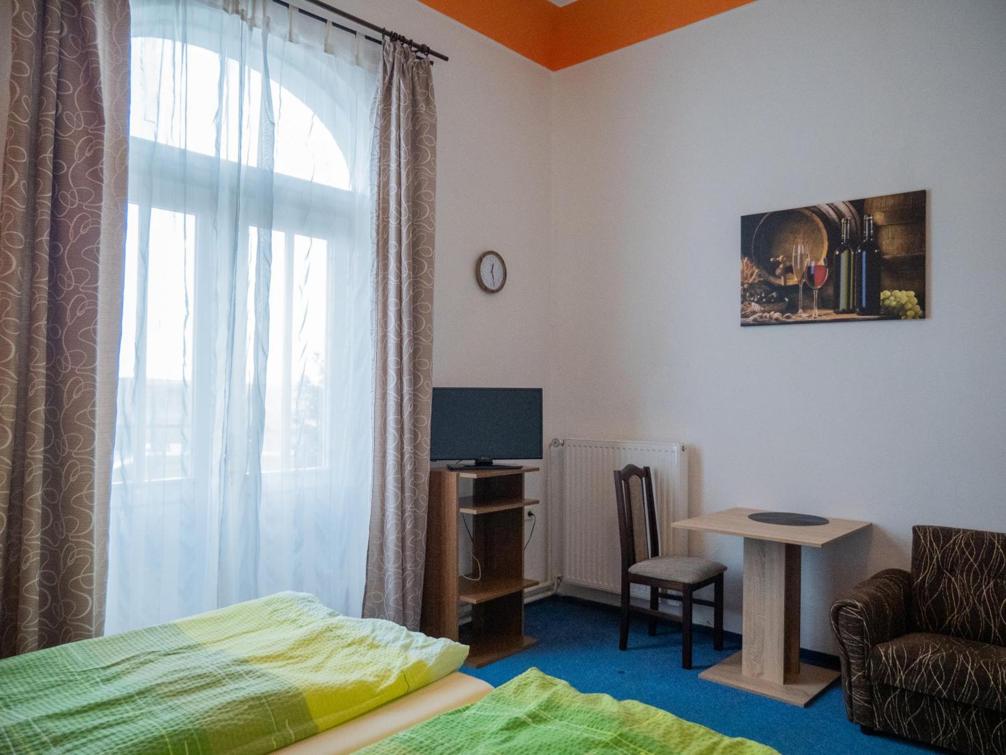 Hotel Club Vranovská Ves Esterno foto