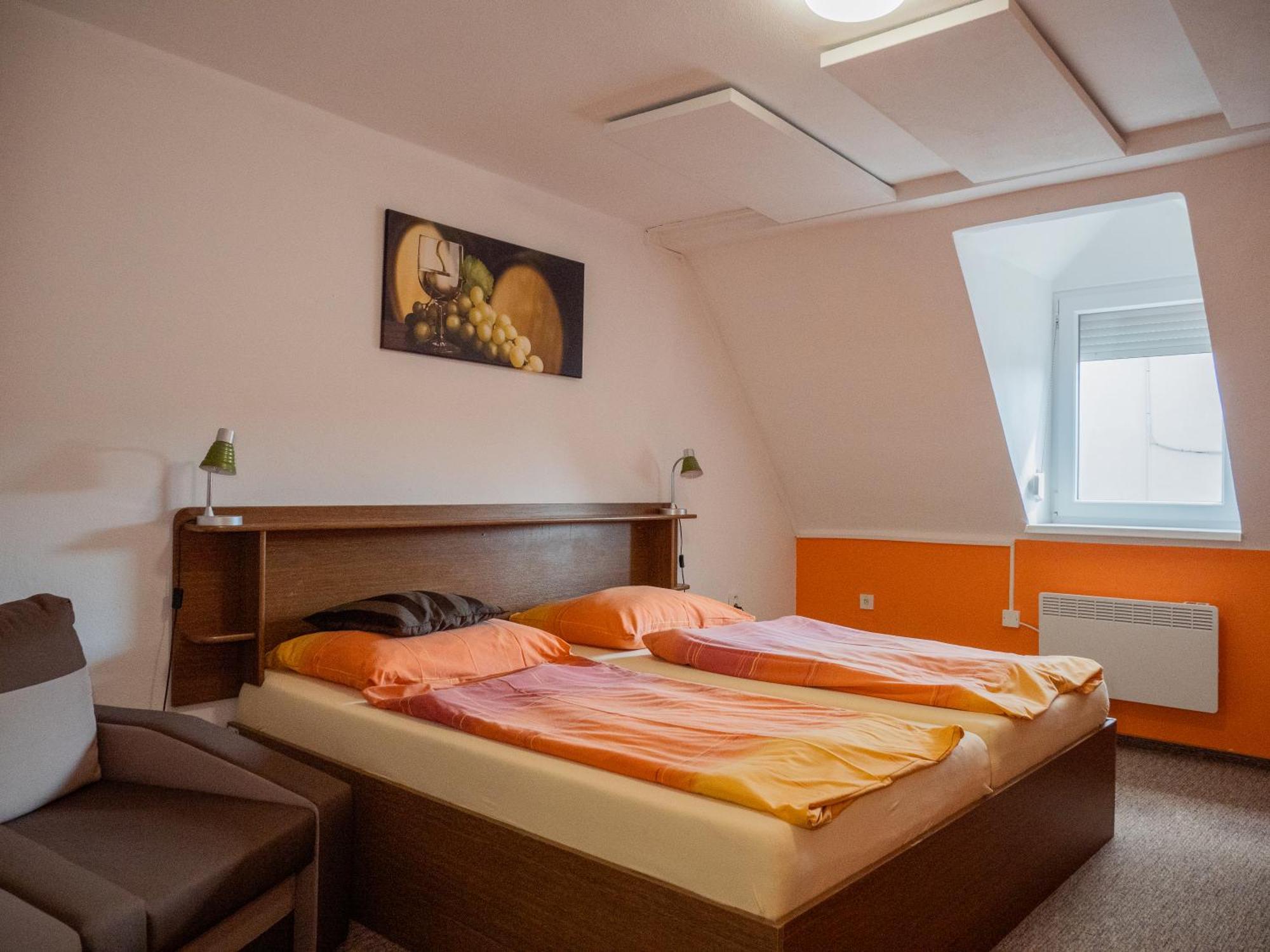Hotel Club Vranovská Ves Esterno foto