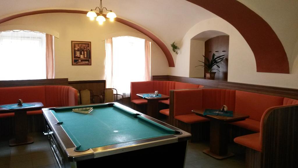 Hotel Club Vranovská Ves Esterno foto