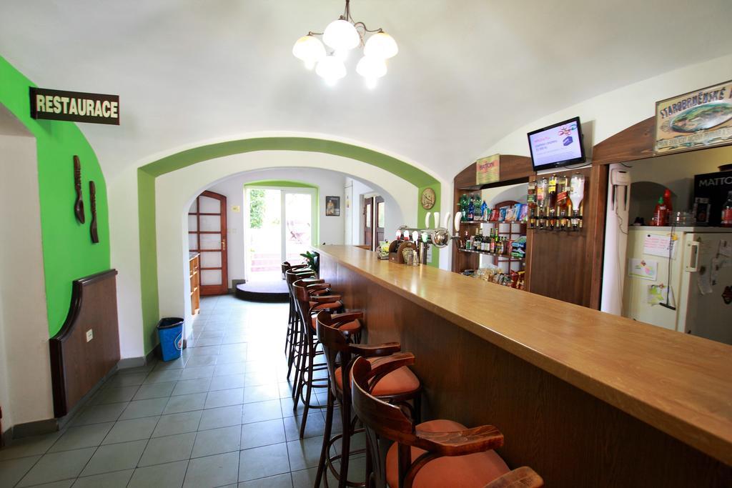 Hotel Club Vranovská Ves Esterno foto